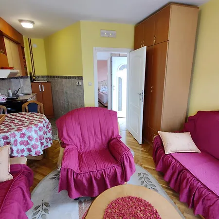 Apartment Dama & Dubravka