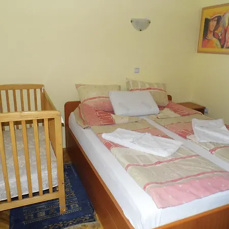 Dama & Dubravka Apartment