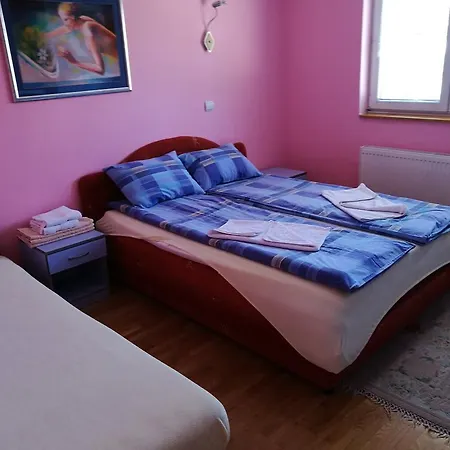 Apartamento Dama & Dubravka *